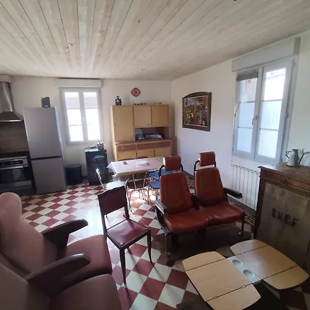 La Maison Du Garde Barriere *