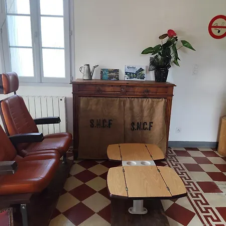 La Maison Du Garde Barriere