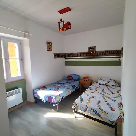 La Maison Du Garde Barriere Ferienhaus